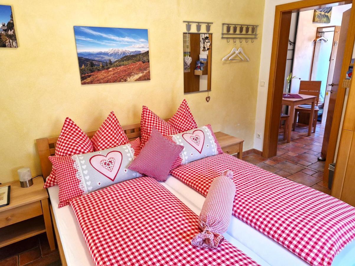 Gästezimmer BERGTRÄUME Haus im Ennstal Exteriör bild